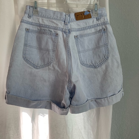 Vintage riders jean shorts - Picture 2 of 3